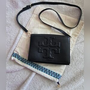 CYBER MONDAY! NWOT TORY BURCH BOMBE T COMBO CROSSBODY BAG
